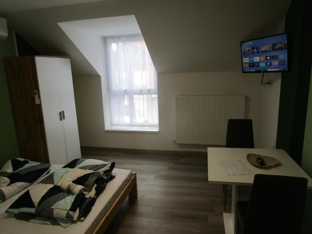 Veroland Maganszallashely Hodmezovasarhely Luaran gambar